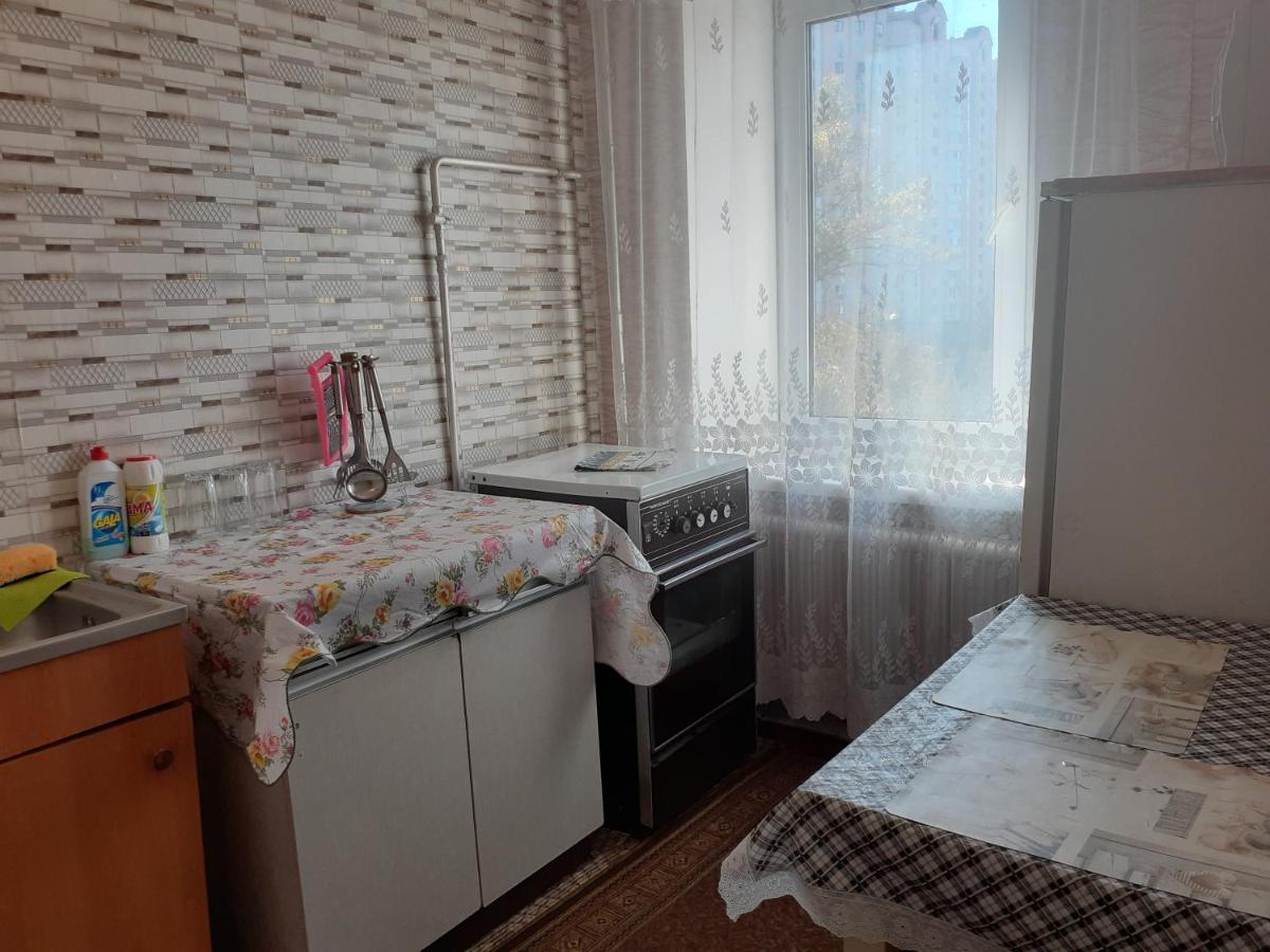 Квартира Возле Индустриального Моста, Нау Kyiv Exterior photo